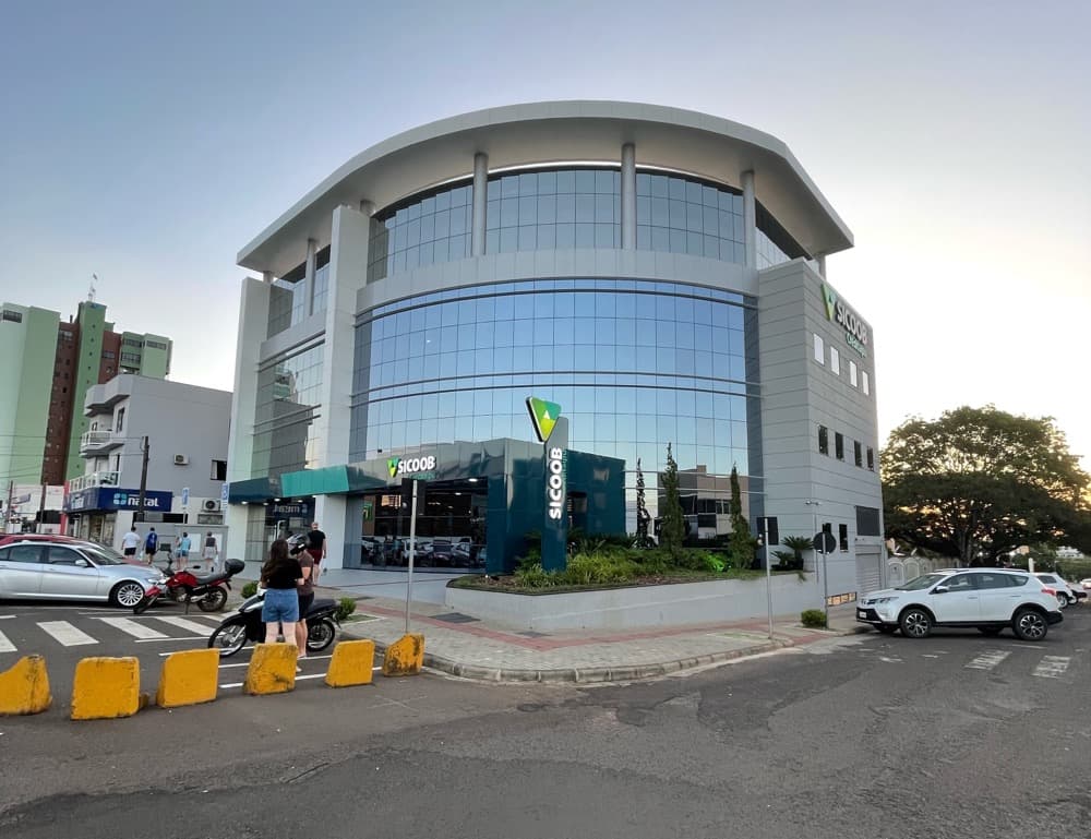 Matriz da agência em Pinhalzinho (Foto: Henrique Paulo Koch)