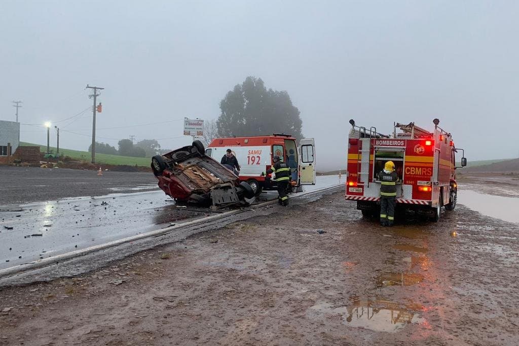 Grave acidente aconteceu em Ronda Alta (Foto: Eduardo Colussi)