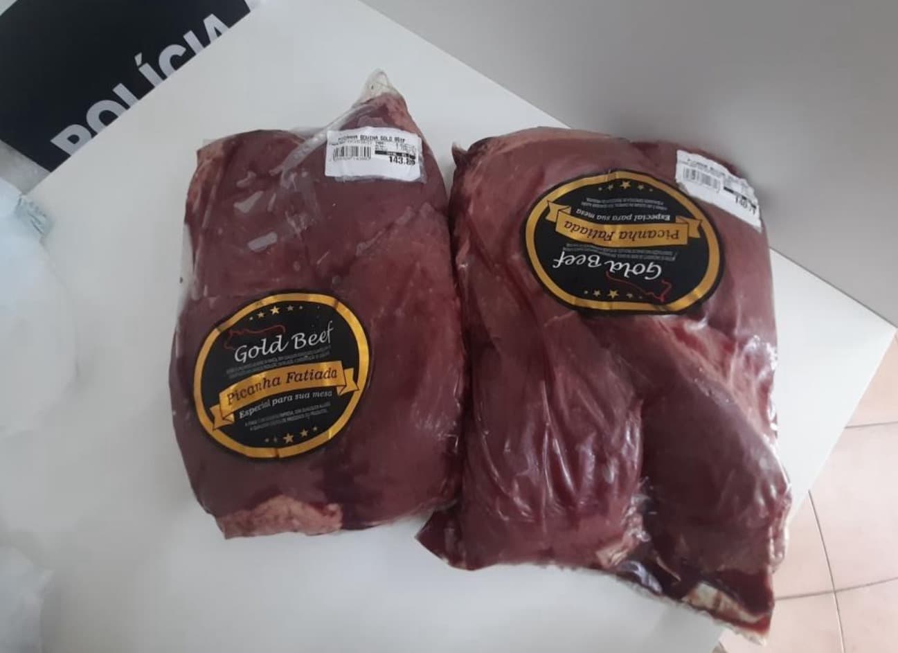 Alimento nobre para churrasco foi apreendido (Foto: Polícia Militar)