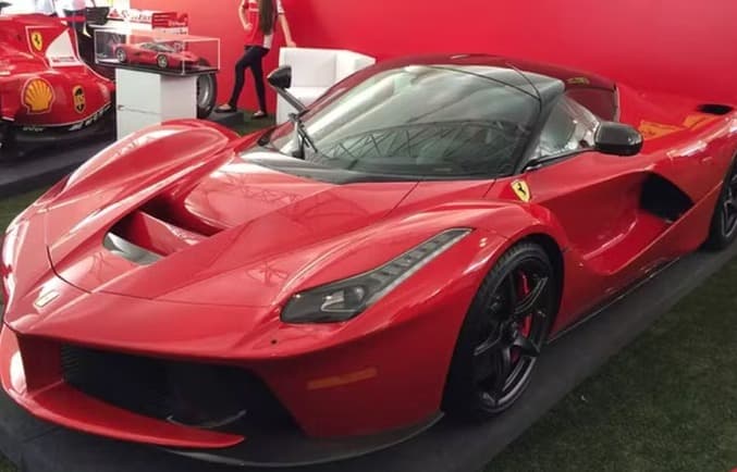 IPVA mais caro de SC em 2025 vai para dono de Ferrari LaFerrari (Foto: Leandro Alvares/Autoesporte)