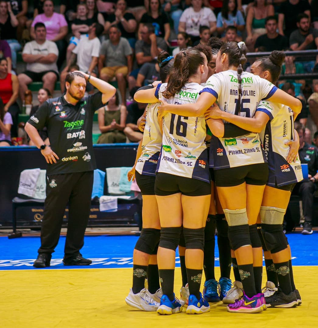Pinhalense/Zagonel Voleibol se despede da Superliga B após derrota para Tijuca/RJ