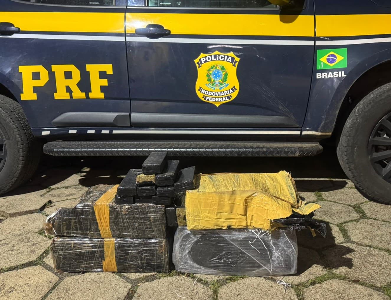 60 quilos de maconha em Chapecó são apreendidos (Foto: Divulgação)