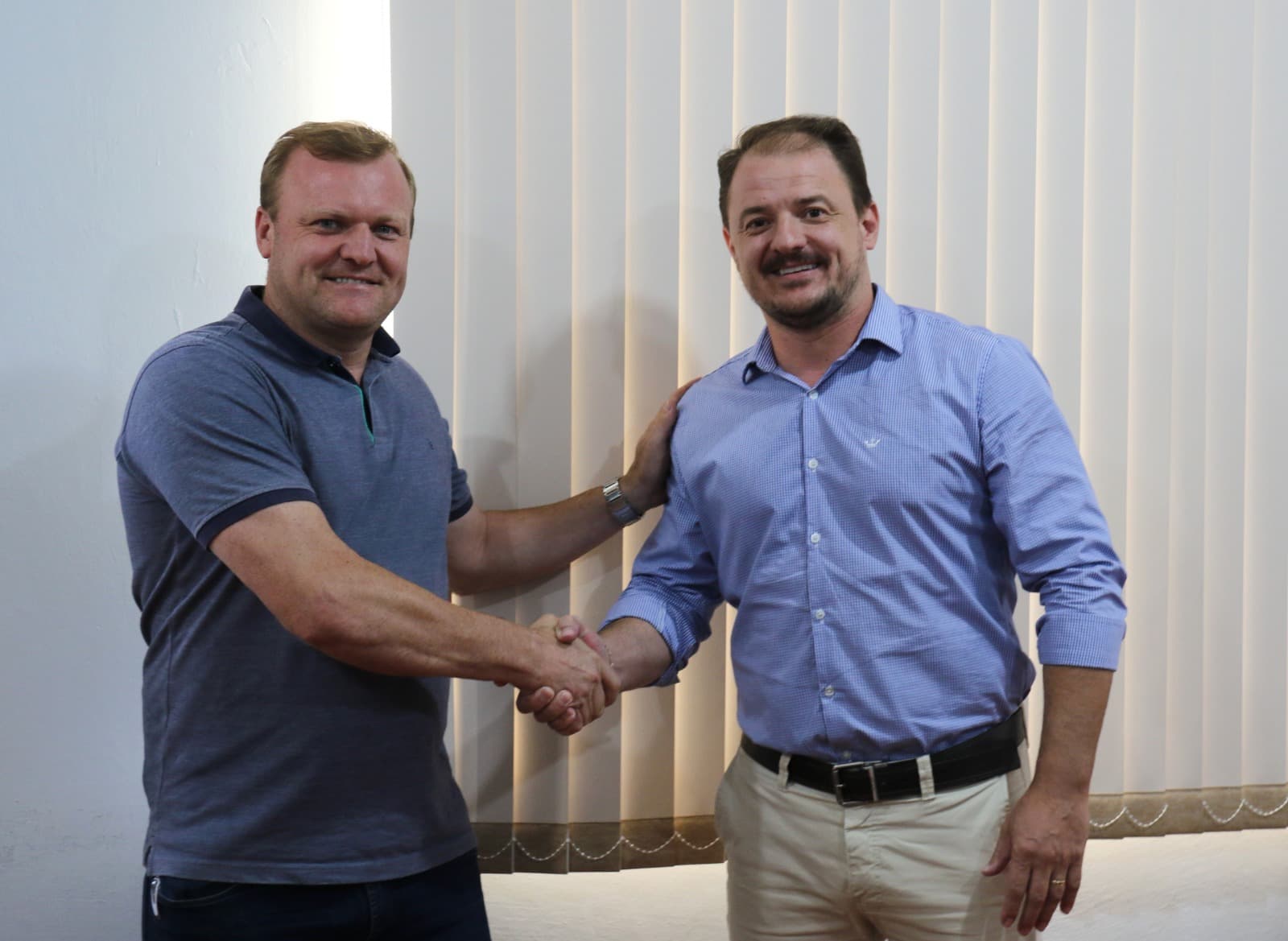 Maciel transmitiu cargo ao vice Galego (Foto: Assessoria de imprensa)