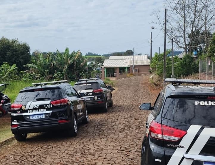 Mandados de prisão mobilizaram equipes (Foto: Polícia Civil)