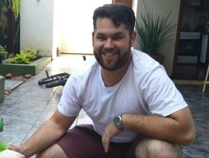 Jovem segue na UTI (Foto: Reprodução / Instagram)