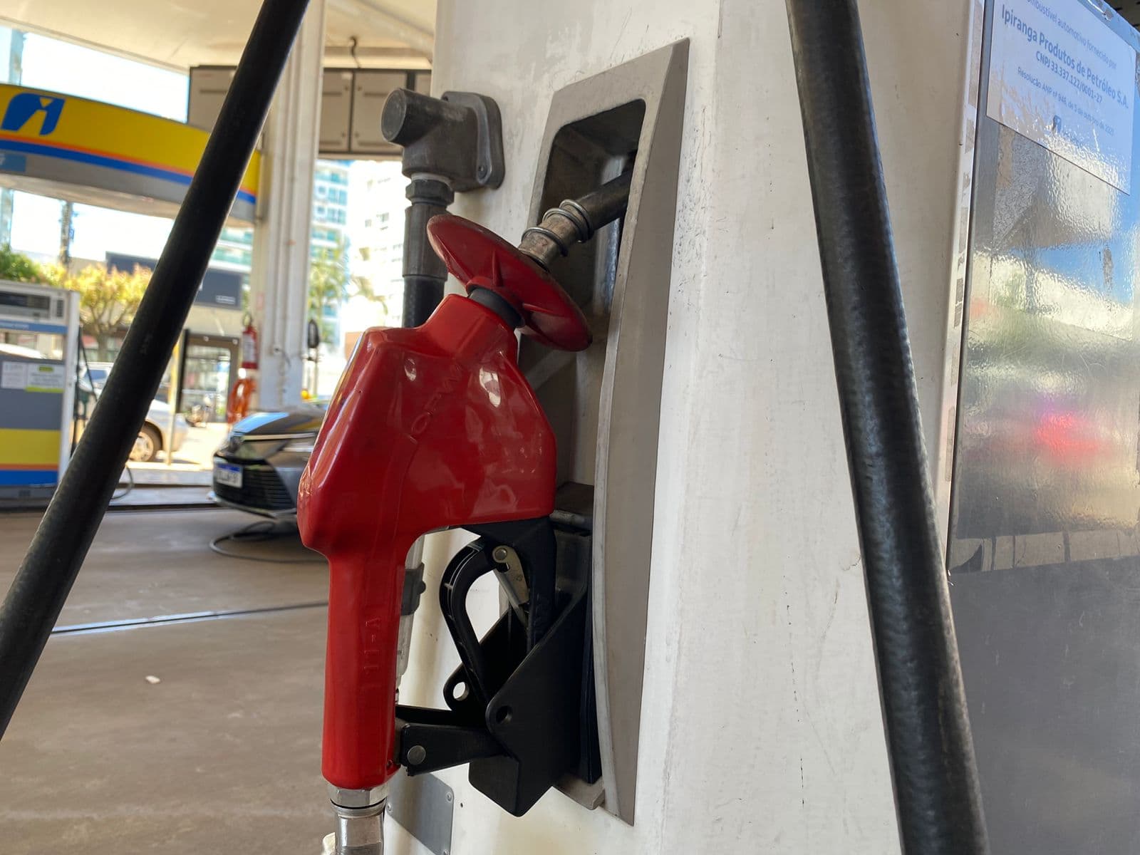 Petrobras anuncia nova redução e gasolina volta a cair nas refinarias (Foto: Felipe Eduardo Zamboni)