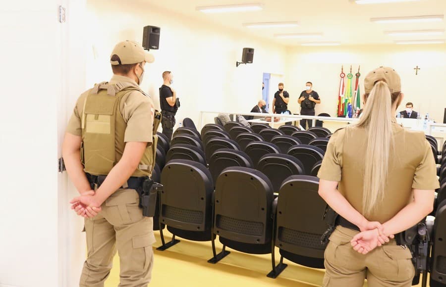 Tribunal do Júri em Pinhalzinho (Foto: Henrique Paulo Koch)