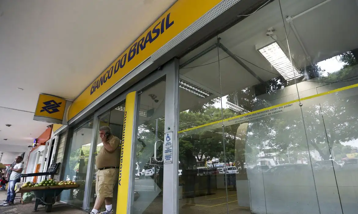 Bancos promovem mutirão para negociar dívidas bancárias em atraso (Foto: Marcelo Camargo/Agência Brasil)