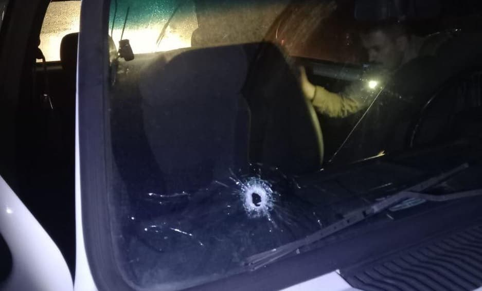 PMs encontraram projéteis espalhados (Foto: Polícia Militar)