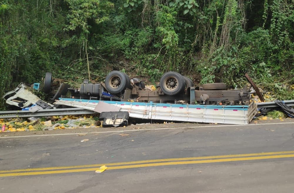 Acidente ocorreu na rodovia SC-157 (Foto: Polícia Militar Rodoviária)