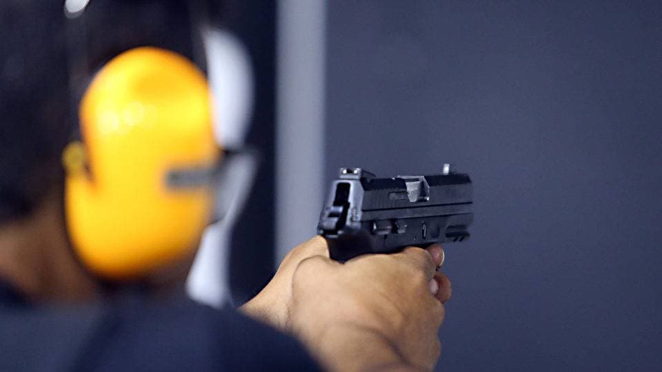 O presidente Lula (PT) assinou um decreto que aumenta em até 55% o IPI sobre armas de fogo e munições (Foto: Albari Rosa/Gazeta do Povo )