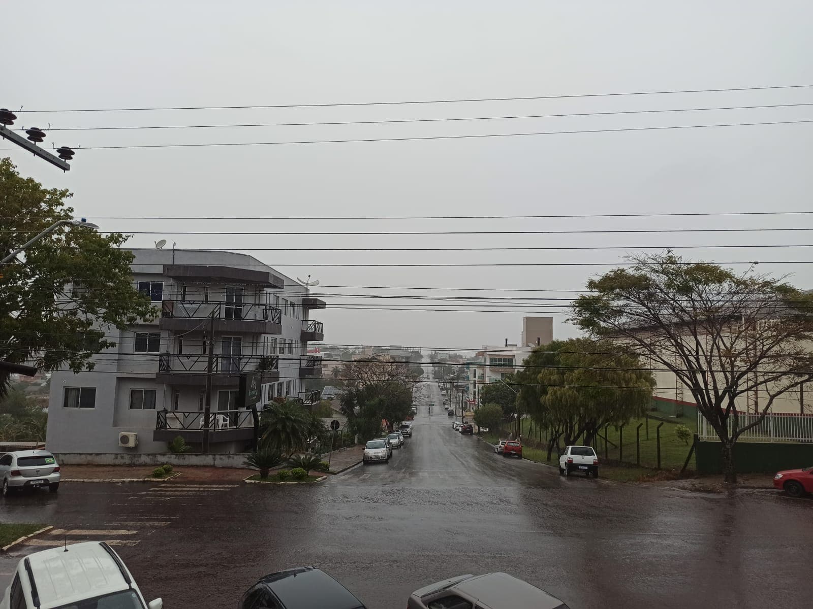 Semana começa com chuva e temporais no Oeste catarinense (Foto: Gilmar Bortese )