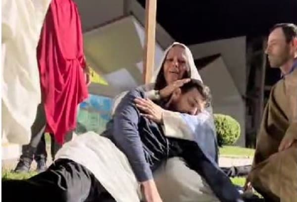 Encenação da história de Jesus promete emocionar o público