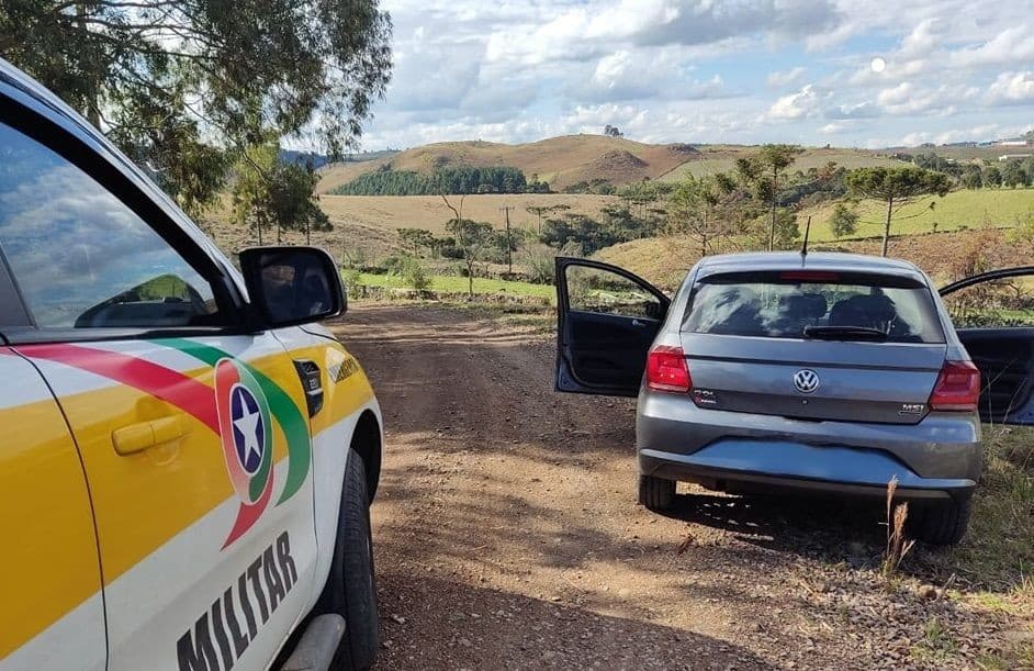 Passageiro que tinha CNH alegou dores de cabeça (Foto: Polícia Militar Rodoviária)