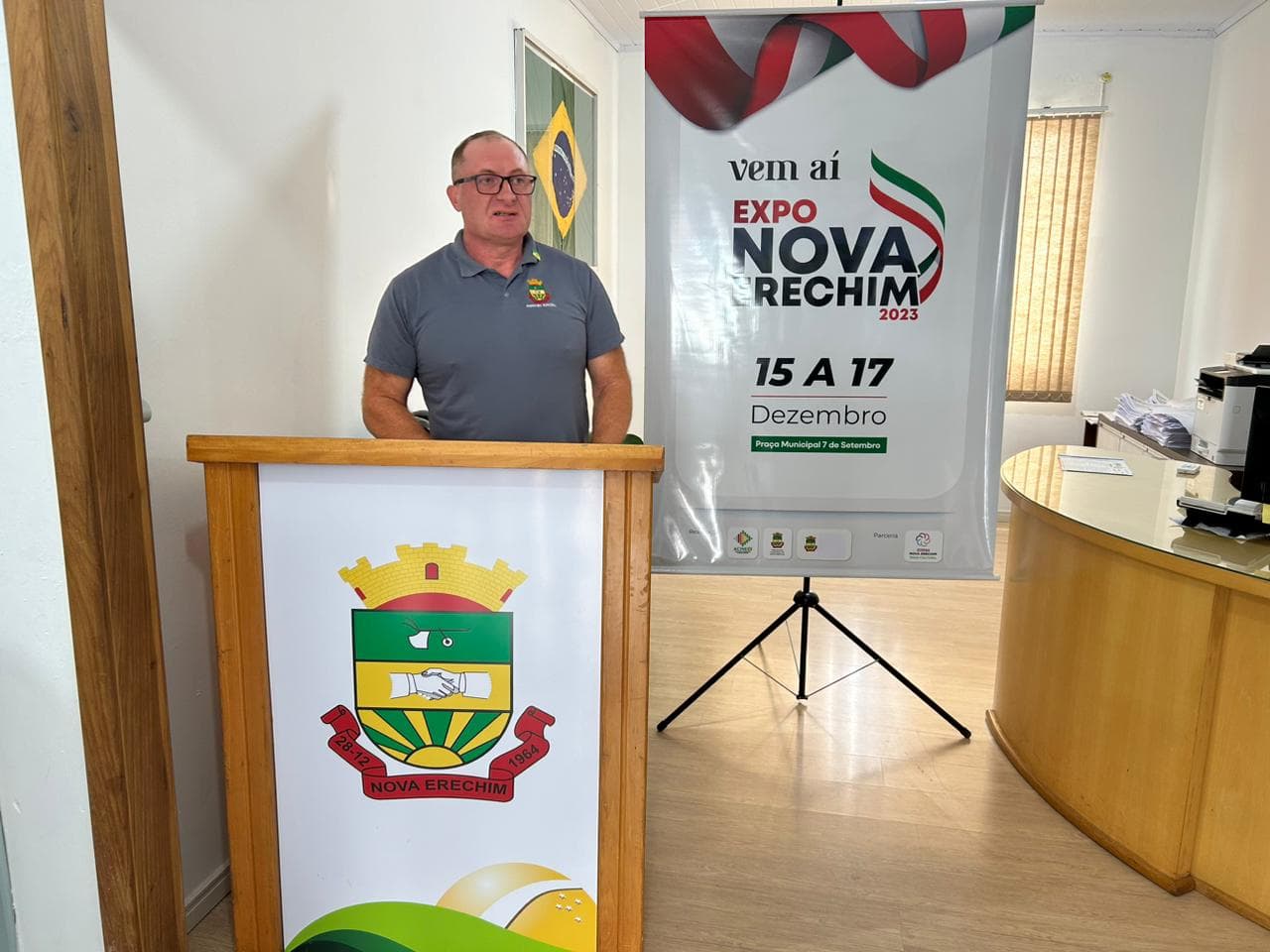 Prefeito Edilson Ferla comemora lançamento da Expo Nova Erechim (Foto: Gilmar Bortese)
