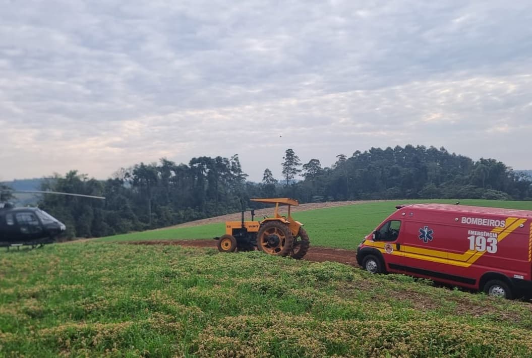 Incidente ocorreu no interior de Pinhalzinho (Foto: Divulgação)