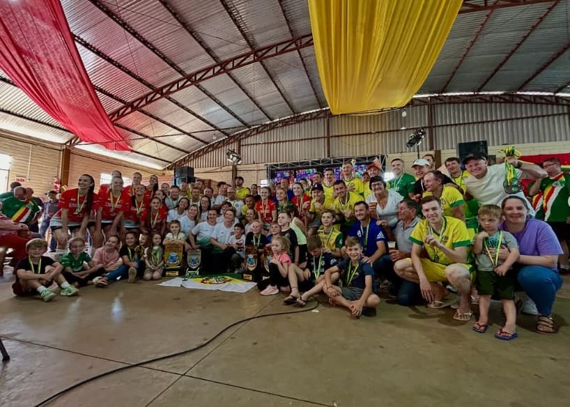 Saudades contou com grande delegação na competição (Foto: Reprodução/Redes Sociais)
