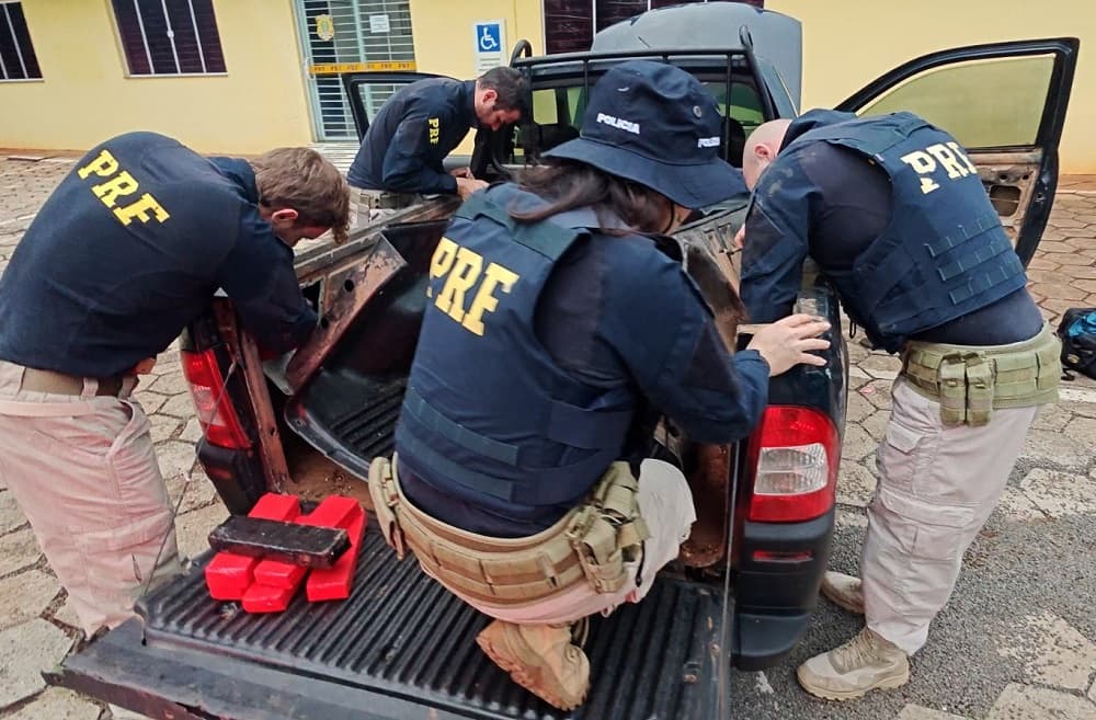 PRF usa scanner tecnológico para achar maconha em Chapecó