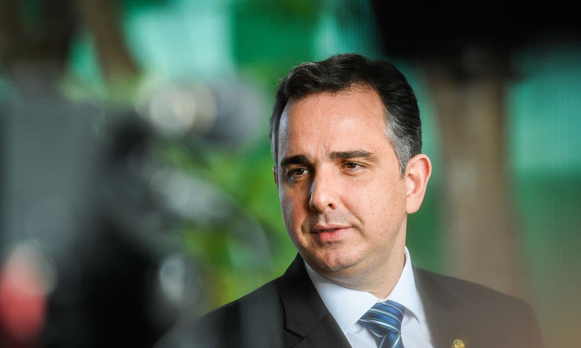 Pacheco comemora vitória na eleição para a presidência do Senado (Foto: Pedro Gontijo / Agência Senado)