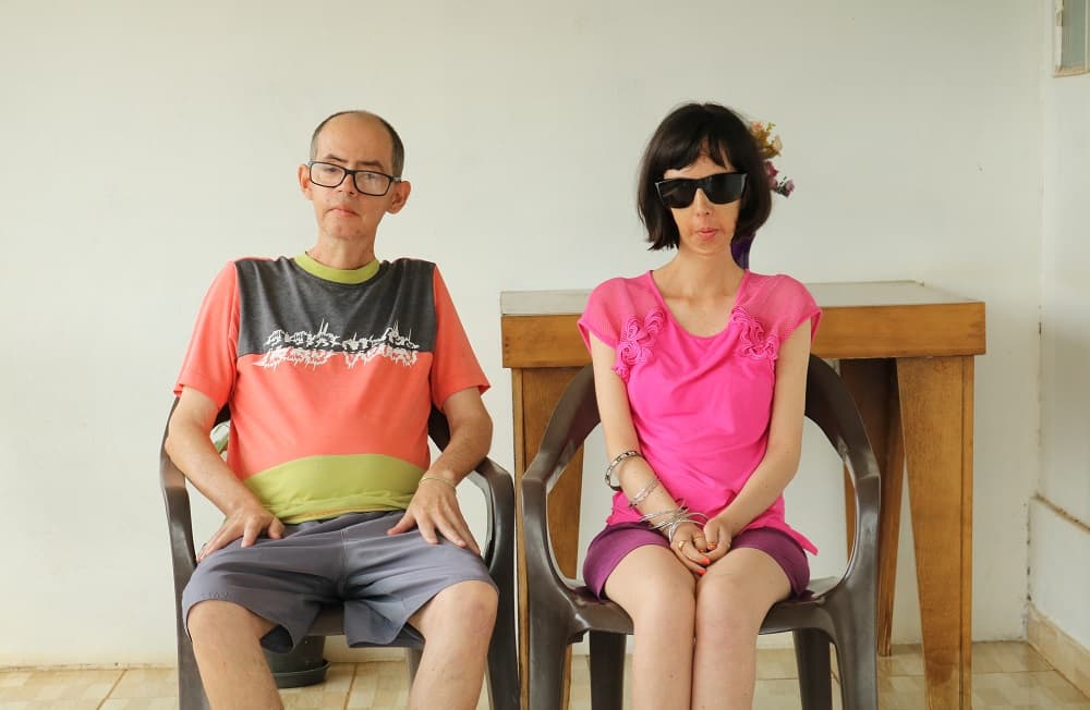 Irmãos precisam de auxílio em Nova Erechim (Foto: Renan Ribeiro)