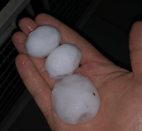 Granizo gigante atingiu o Extremo-Oeste (Foto: Divulgação)