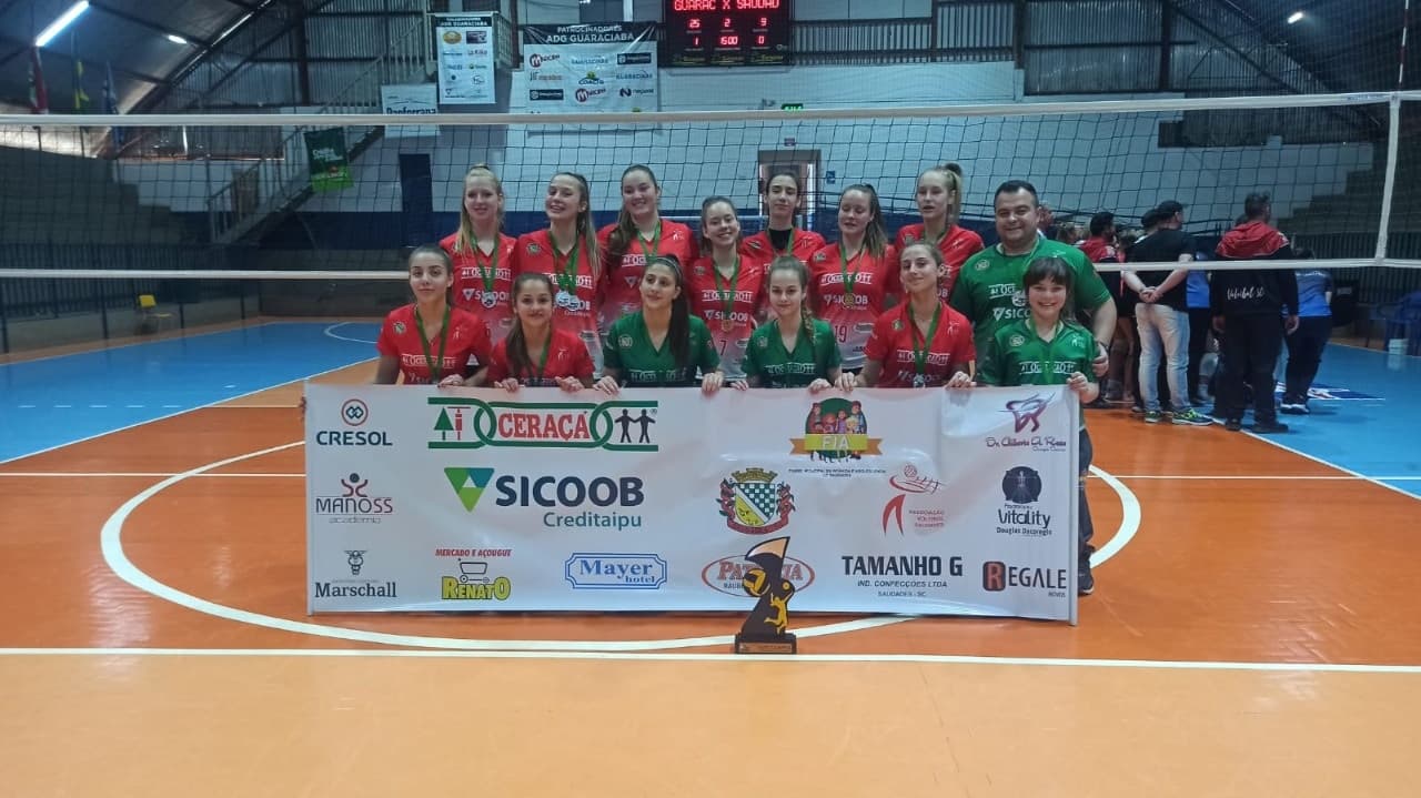Saudadenses são campeãs da Liga Oeste de Voleibol sub-17