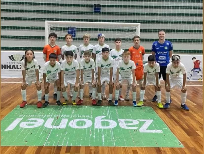 Elenco foi vice-campeão sub-12 no ano passado (Foto: Divulgação)