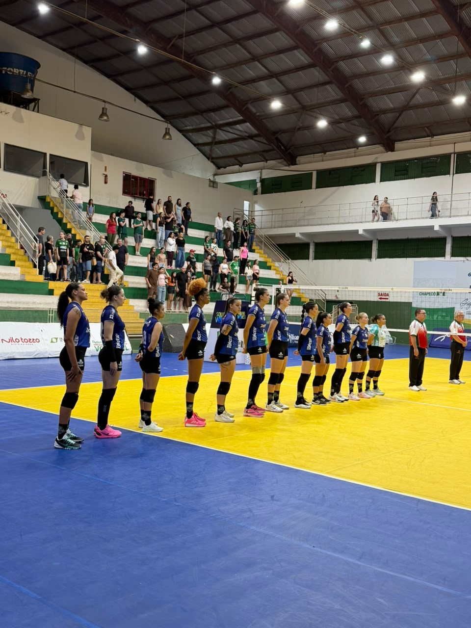 Pinhalense/Zagonel vence clássico contra Chapecó no estadual de voleibol