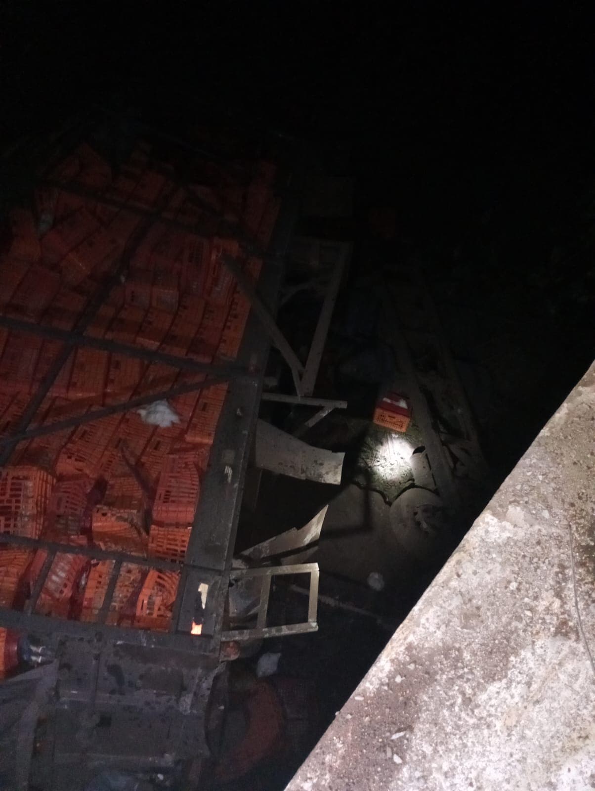As circunstâncias que provocaram a saída de pista não foram informadas (Foto por Divulgação CBM)