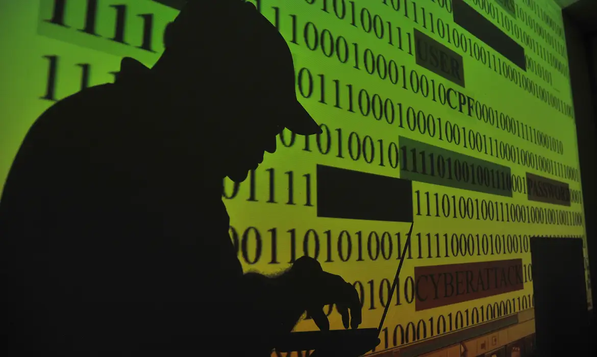 Fraudes digitais disparam e Pix se torna principal ferramenta dos golpistas