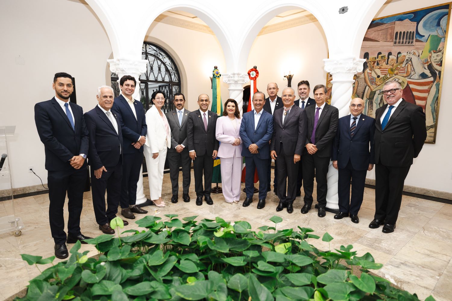 Santa Catarina busca ampliar negócios com países árabes em encontro com embaixadores
