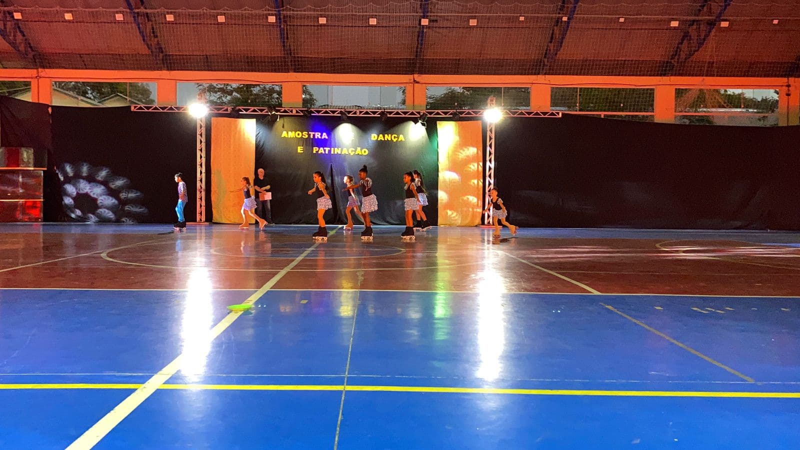 Apresentações encantaram o público presente (por Felipe Eduardo Zamboni)