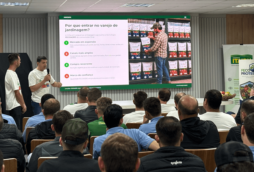 Momento do lançamento em Pinhalzinho (Foto por Henrique Paulo)