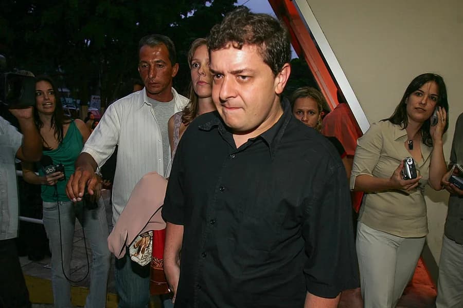 CPMI do INSS aprova quebra de sigilos de filho do presidente Lula