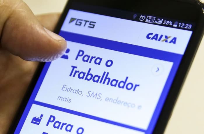 Governo libera R$ 3,9 bilhões do FGTS a trabalhadores demitidos desde 2020 (Foto por Reprodução/Internet)