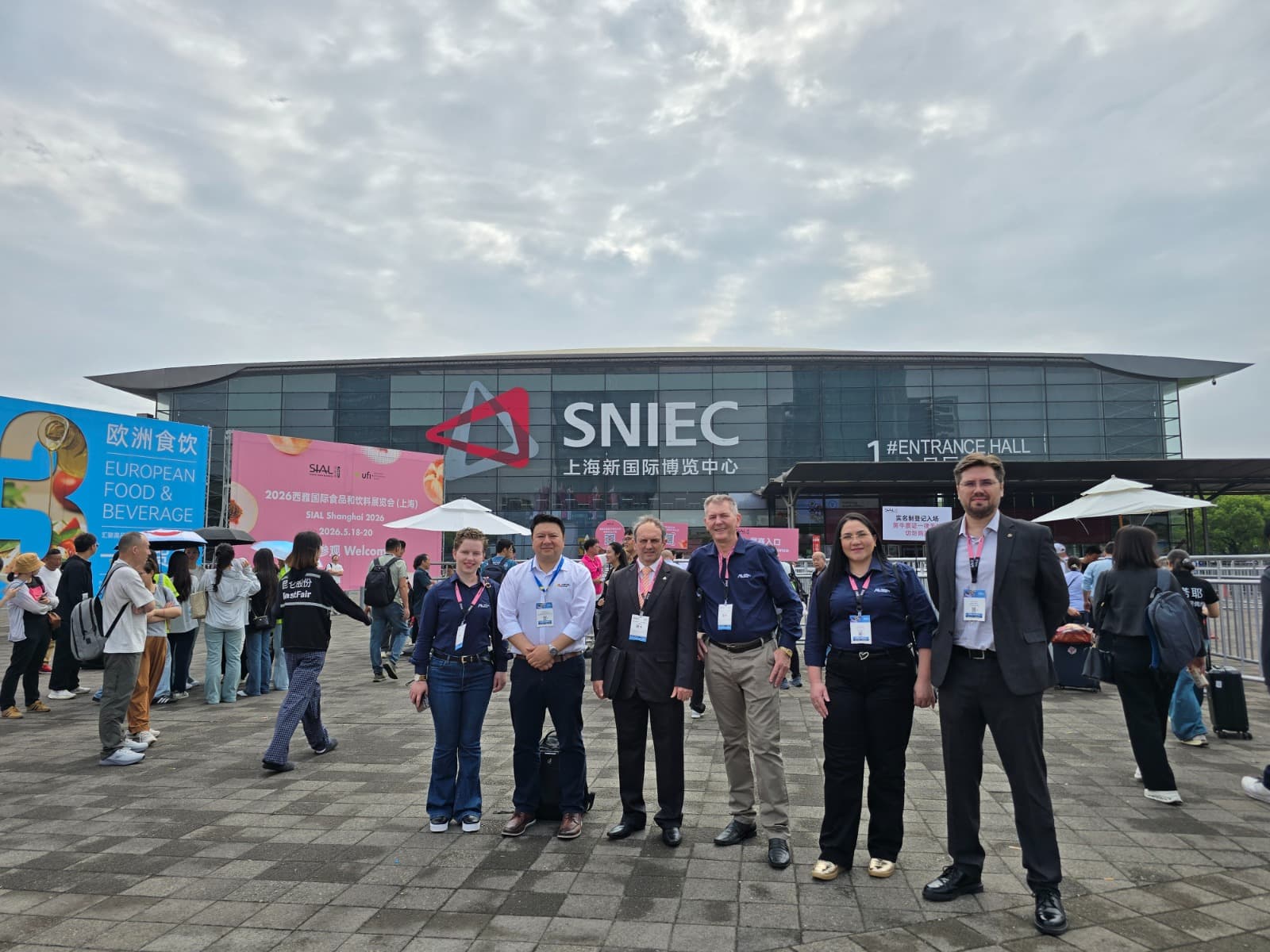 Vencedores do concurso “Meu trabalho alimenta o mundo” visitam unidade da Aurora Coop em Xangai e conhecem mercado internacional (Foto por ASCOM)
