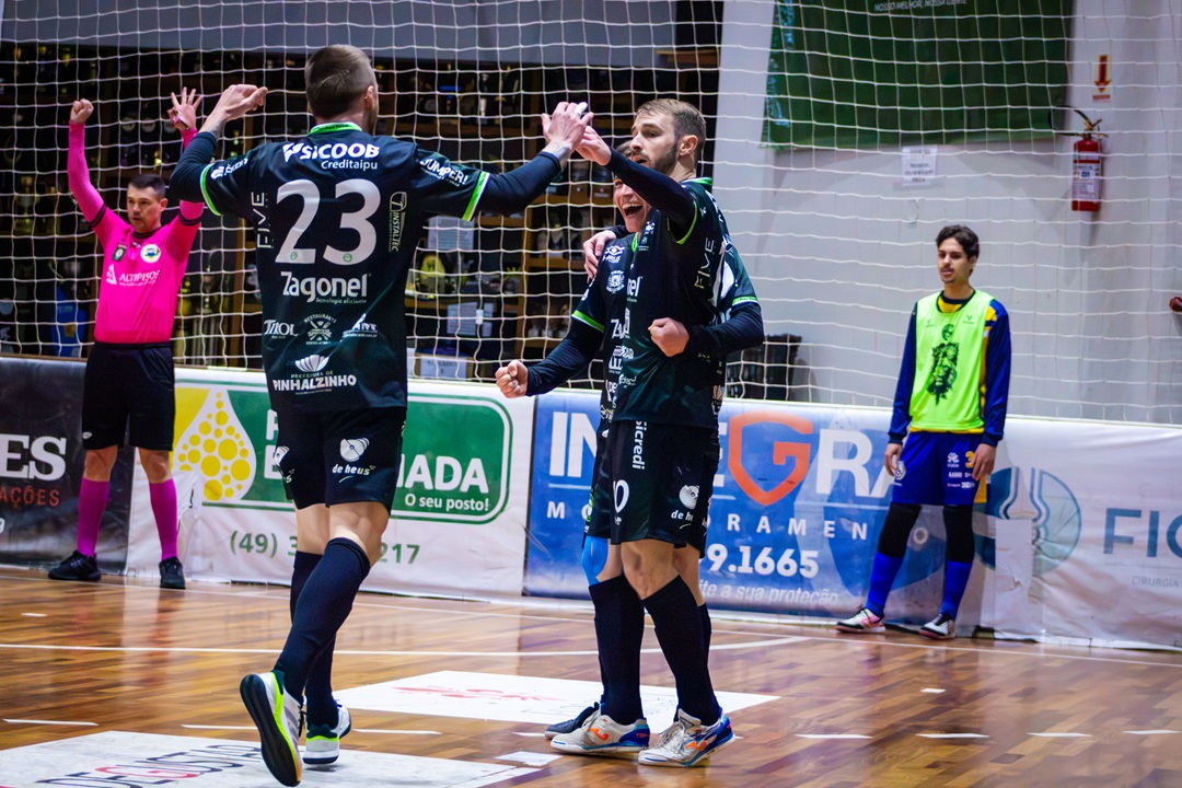 Vale vaga! Pinhalense Futsal Zagonel encara Apaff Florianópolis em jogo decisivo pela Copa SC