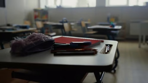 Aulas seguem normalmente em Pinhalzinho após comunicado de estado de greve dos ACTs