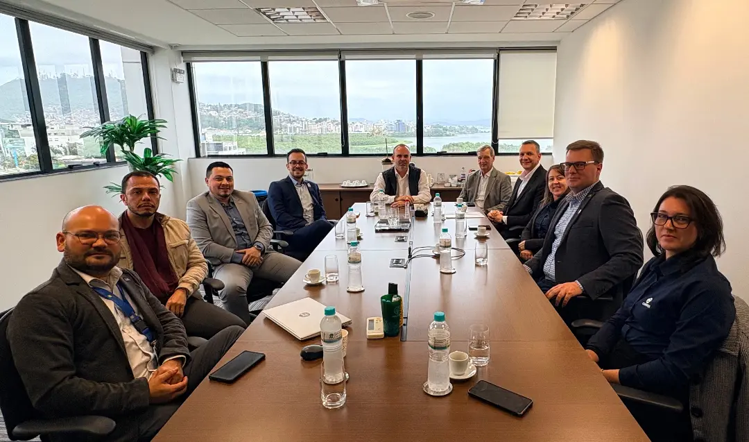 Reunião com representantes do Sebrae/SC (Foto por Reprodução/Instagram)