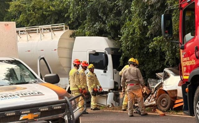 Vídeo mostra batida fatal no Paraná