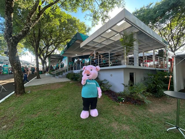 Sicoob Creditaipu reforça compromisso com o agro e é patrocinador oficial do 27º Itaipu Rural Show