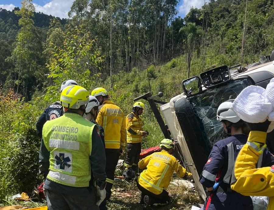 Resgate e atendimento no interior de Xaxim (Foto por Saer/Fron)