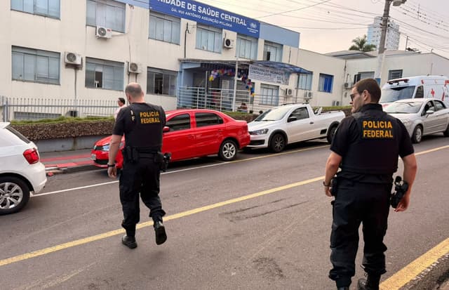 Farmacêutico do Oeste é suspeito de enviar "produtos ilegais" ao exterior