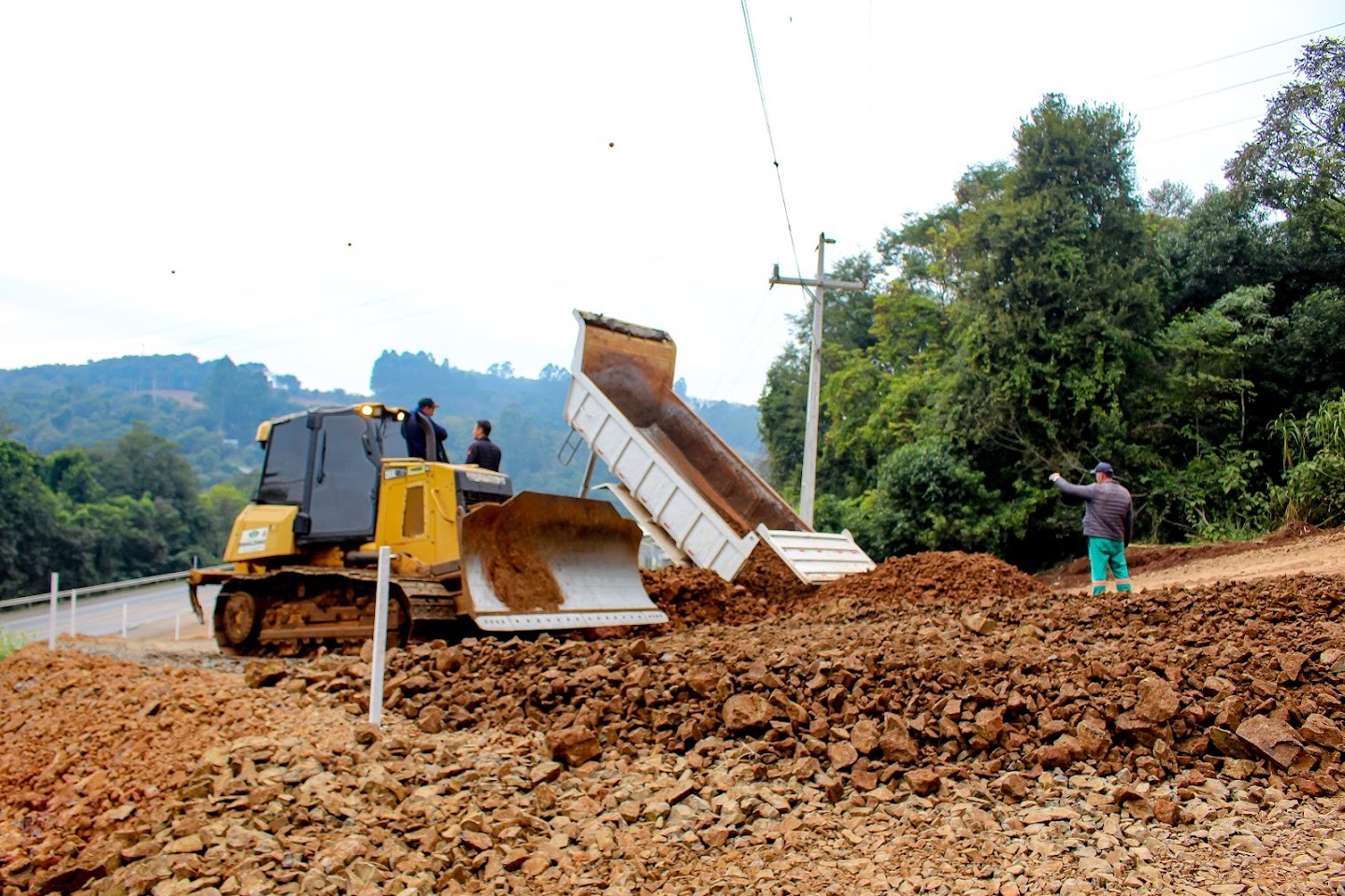 Pinhalzinho amplia programa rural e cria novos incentivos para produtores