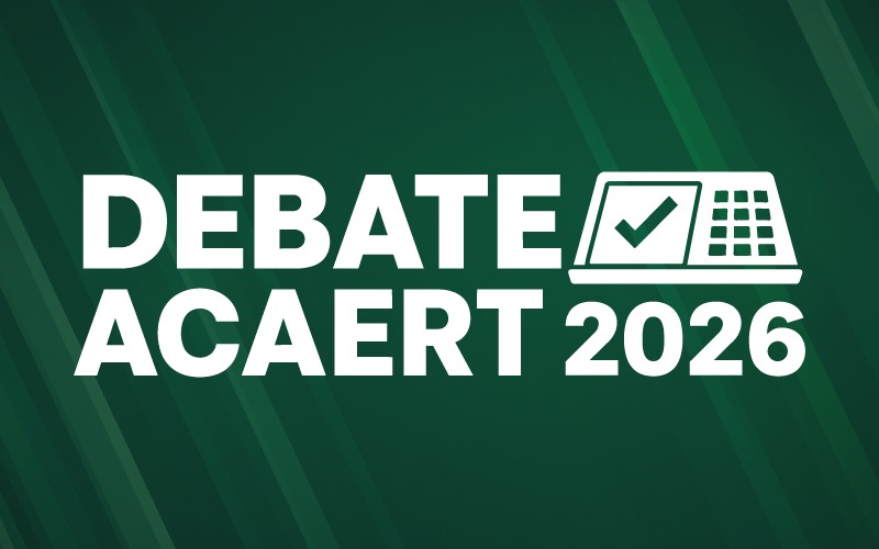Debate coloca candidatos ao Governo de SC frente a frente em transmissão histórica