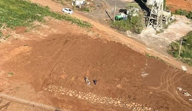 Prisão feita pelas forças de segurança (Foto por Polícia Militar)